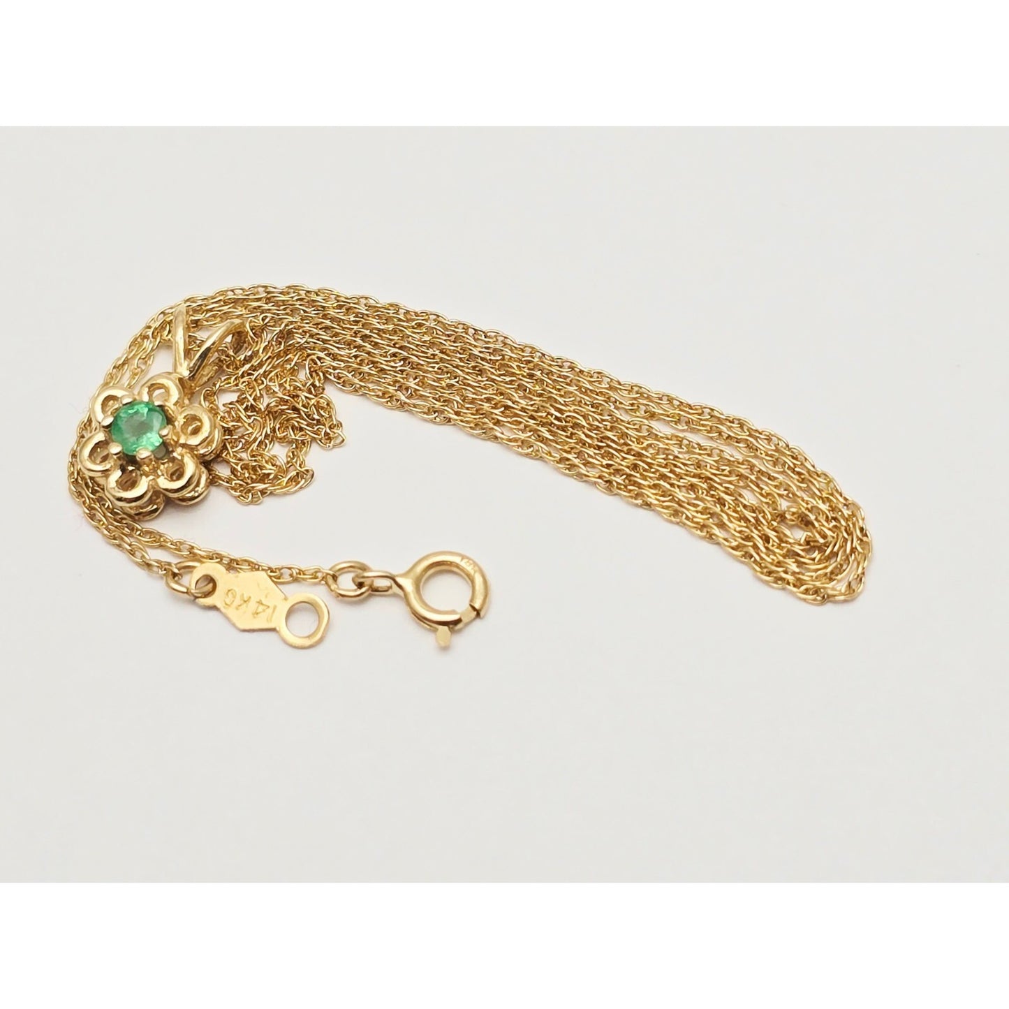 14K Yellow Gold Mesh Link Chain Necklace & Flower Emerald Charm Pendant