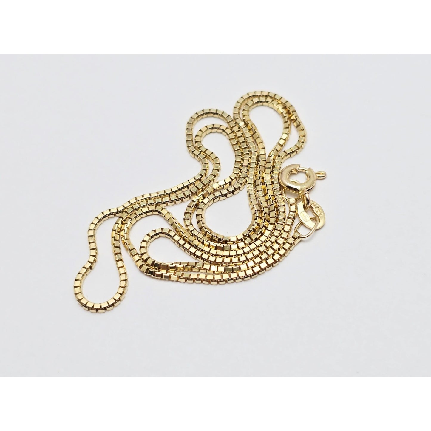 14K Yellow Gold Box Link Chain Necklace Italy