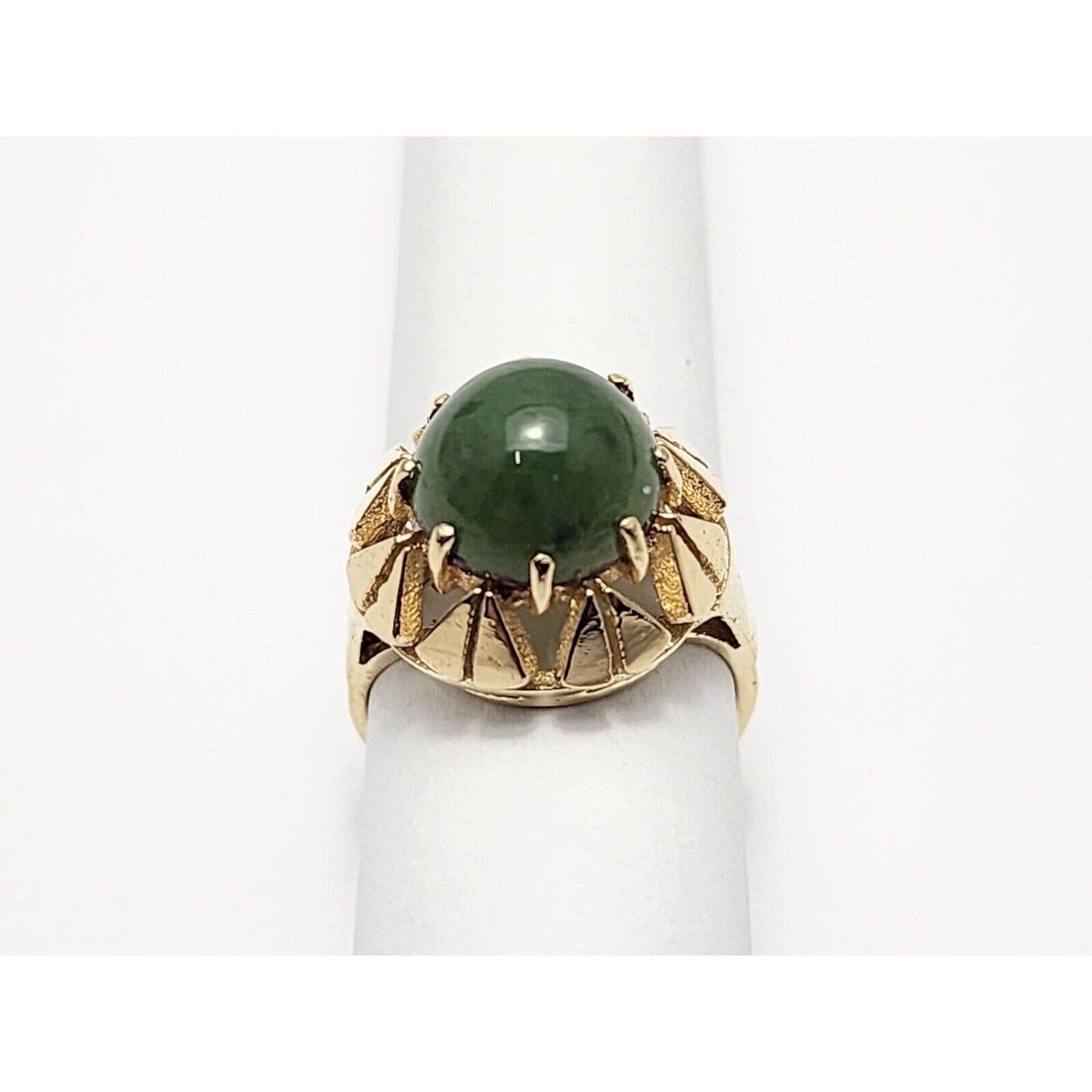 14K Yellow Gold Round Jadeite Jade Ring