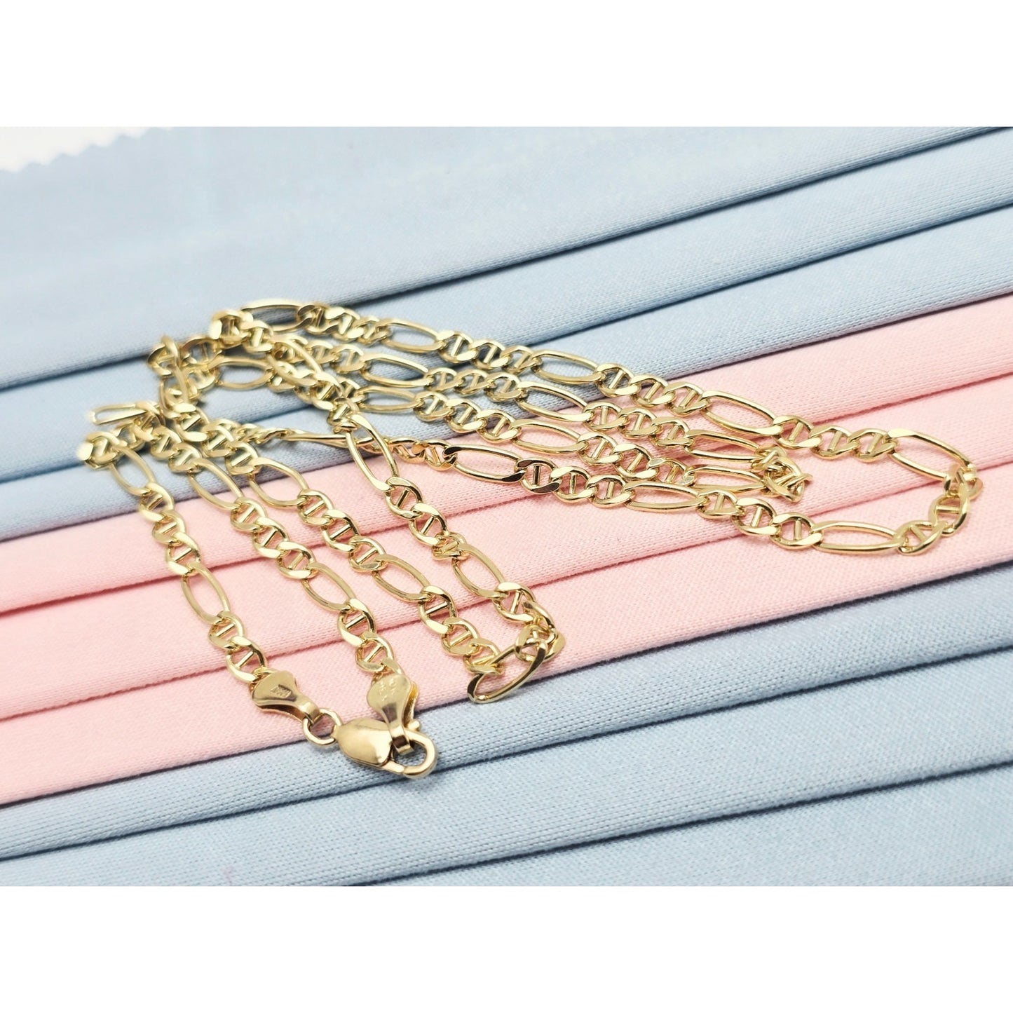 10K Yellow Gold Figaro Link Chain Necklace