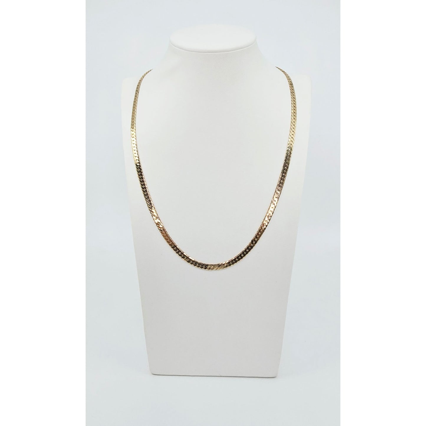14K Yellow Gold Herringbone Flat Link Chain Necklace