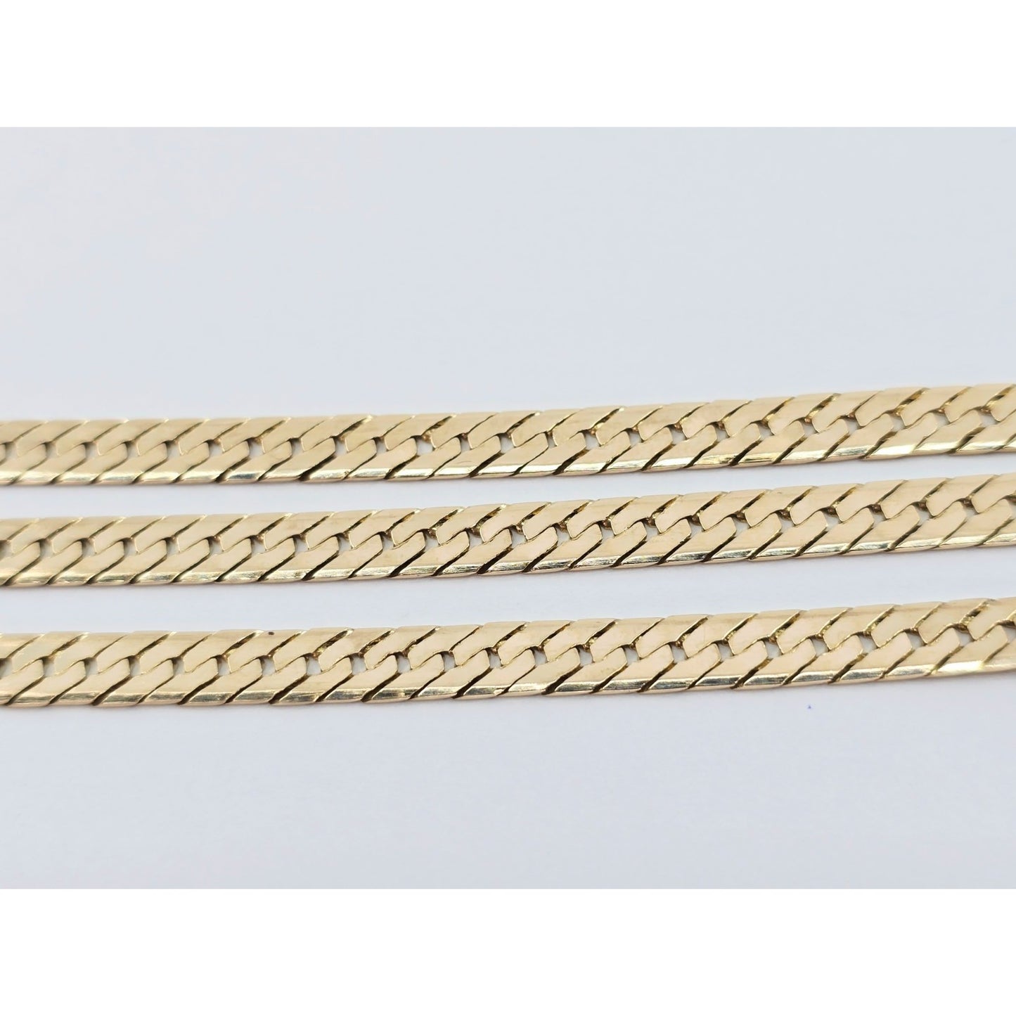 14K Yellow Gold Herringbone Flat Link Chain Necklace