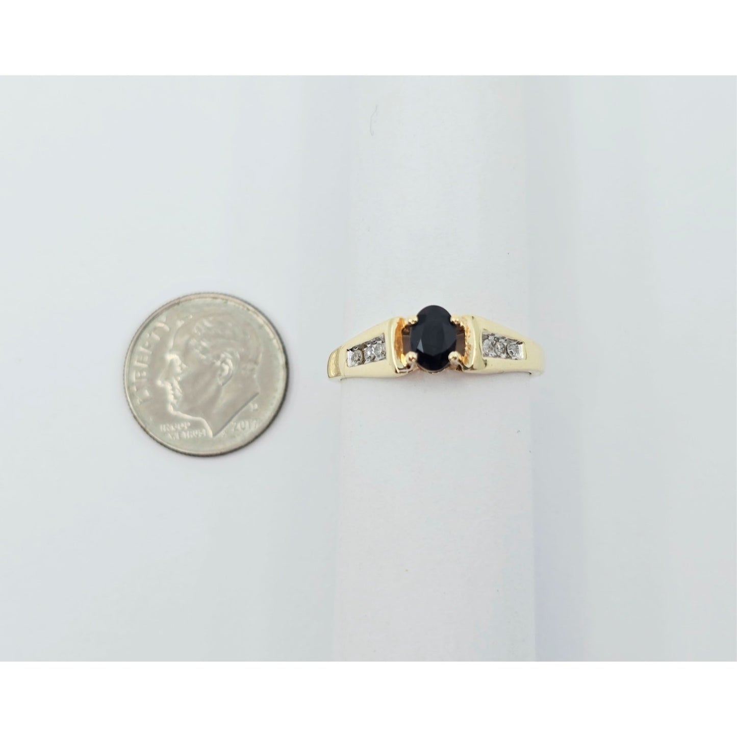 10K Yellow Gold Oval Sapphire & Round Cut Diamond Ring