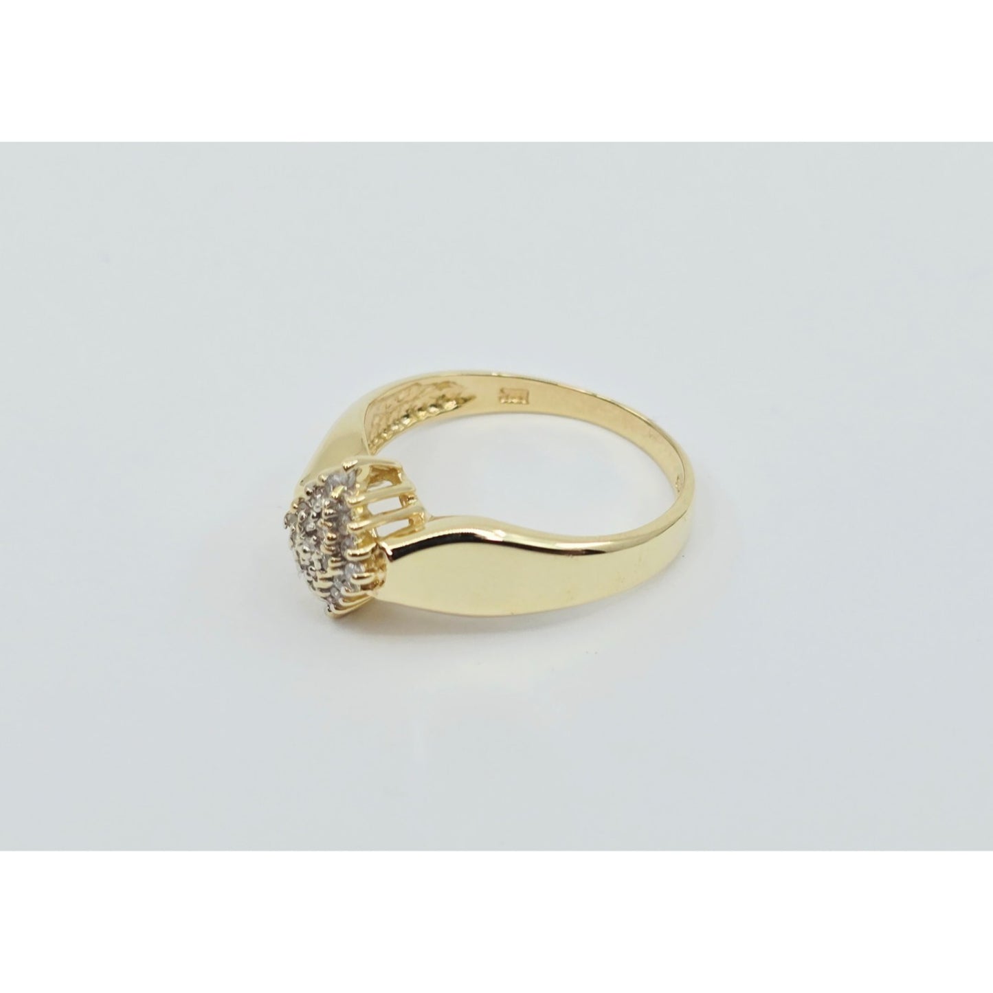 10K Yellow Gold Diamond Cluster Ring
