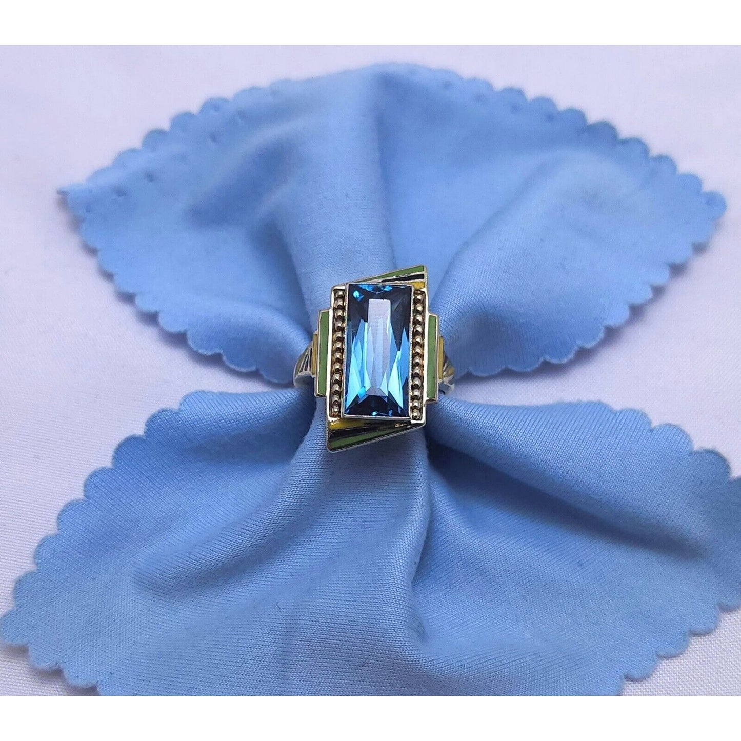 14K White Gold London Blue Topaz Enamel Ring