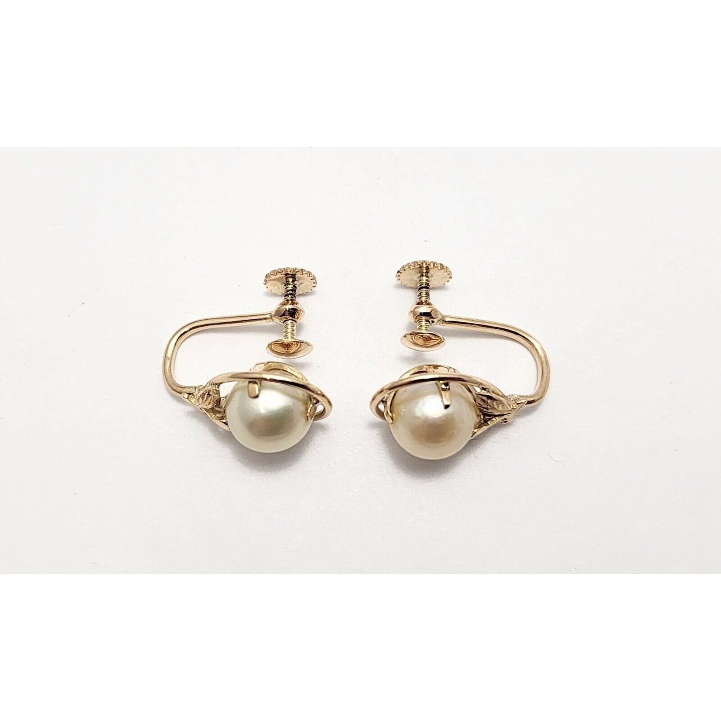 14K Yellow Gold Hinged Screw Back Non-Pierced Round Pearl Earrings