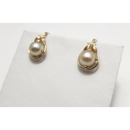 14K Yellow Gold Hinged Screw Back Non-Pierced Round Pearl Earrings