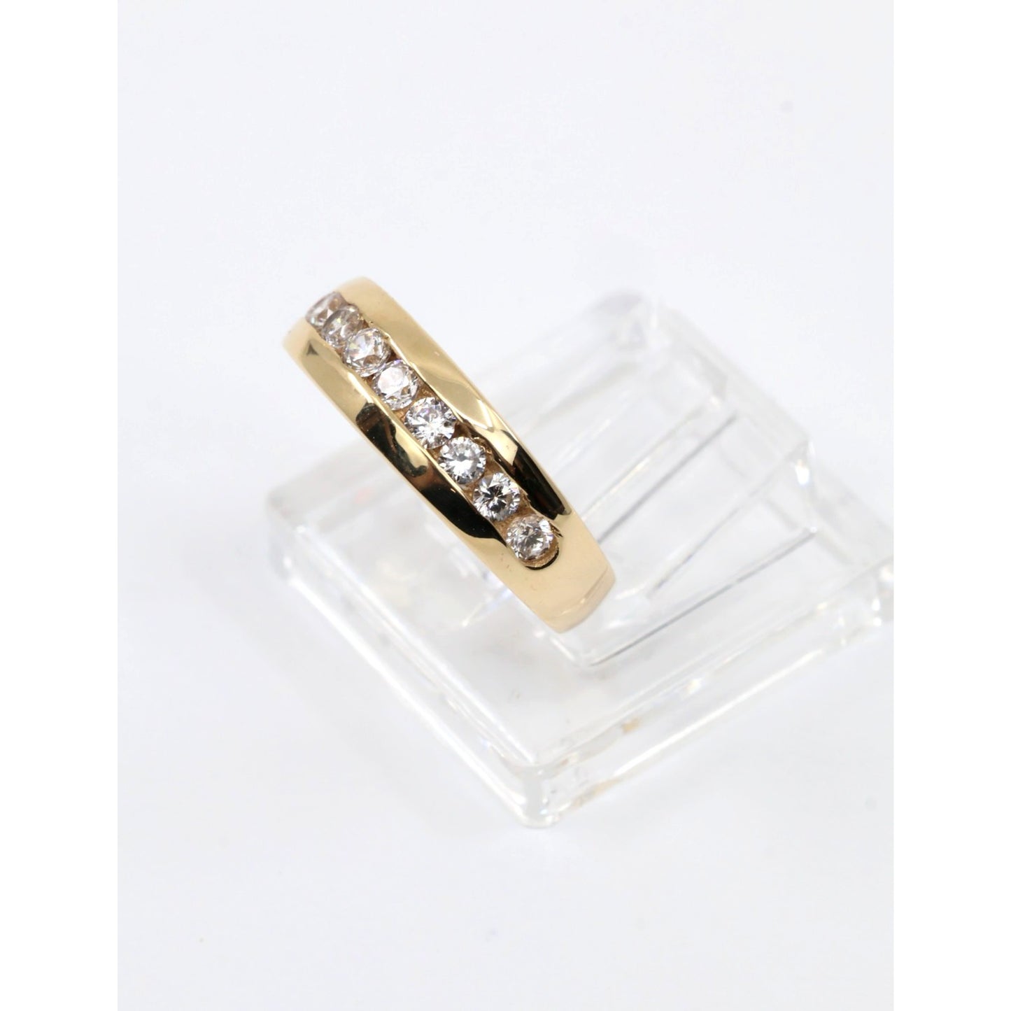 14K Yellow Gold Single Row CZ Wedding Ring Band