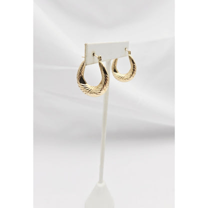 Medium 10K Yellow Gold Tapered Oval Hoop Earrings