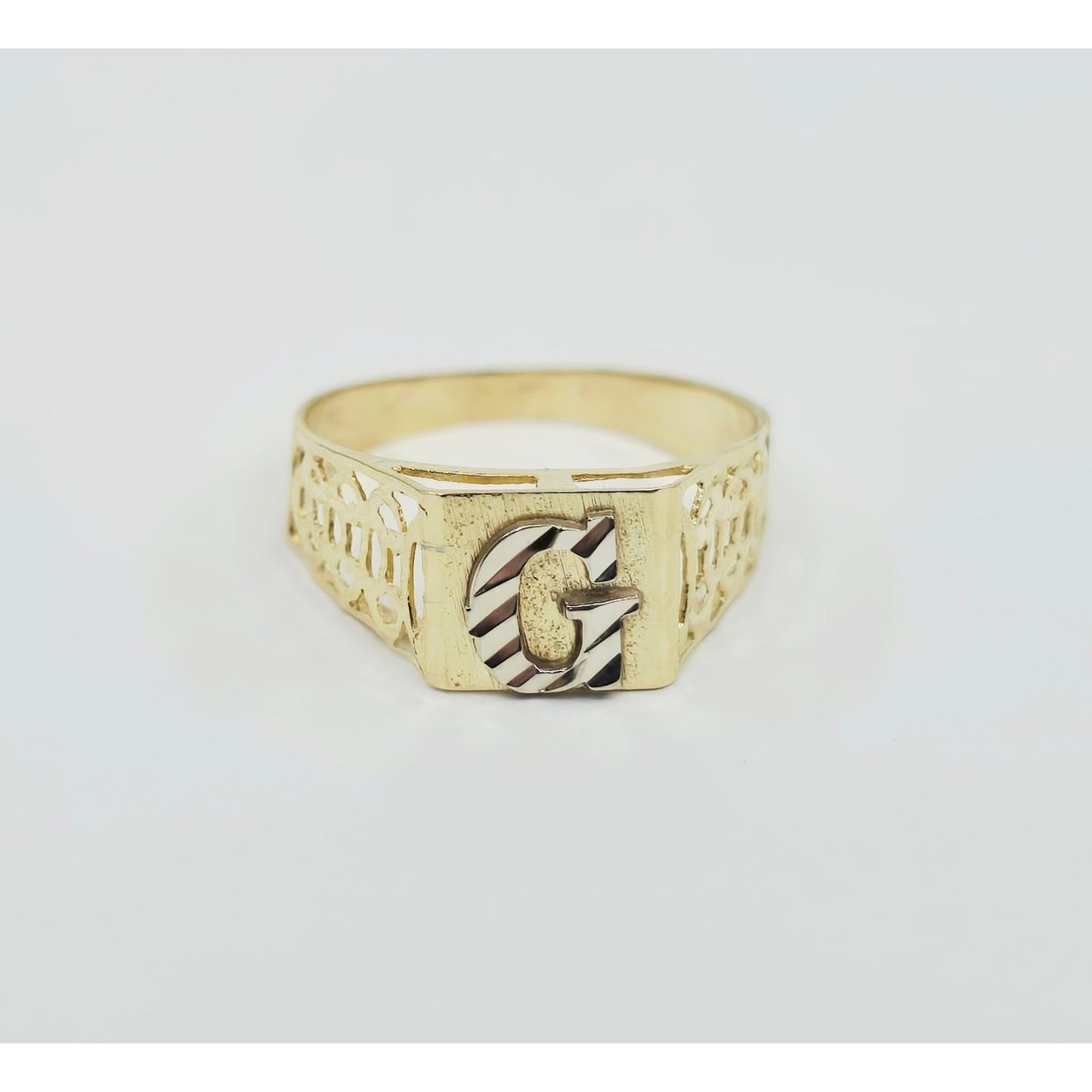 10K Two Tone Gold Initial Letter " G " Ring