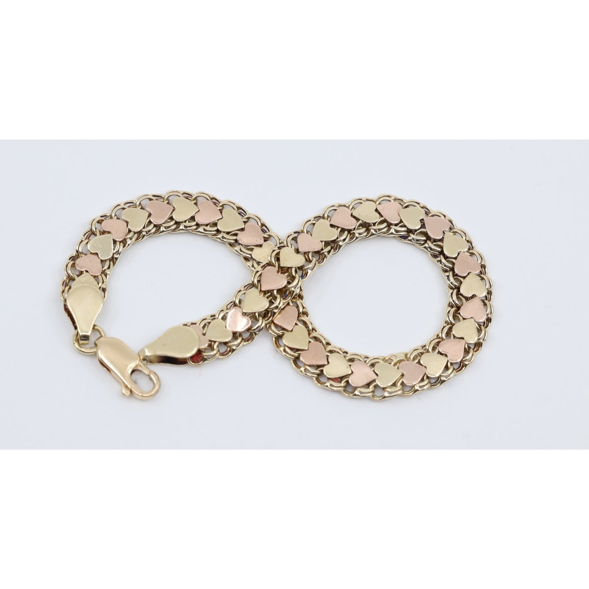 14K Two Tone Gold Flat Wide Bismark Link Heart Bracelet