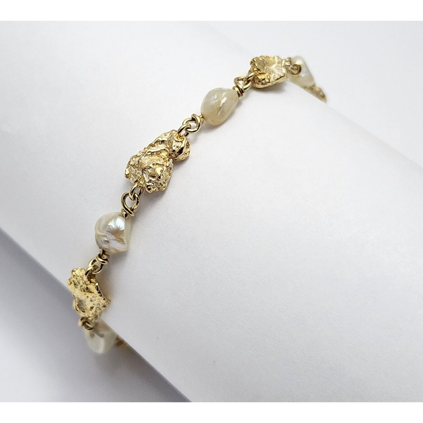 18K Yellow Gold Nugget & Pearl Link Bracelet