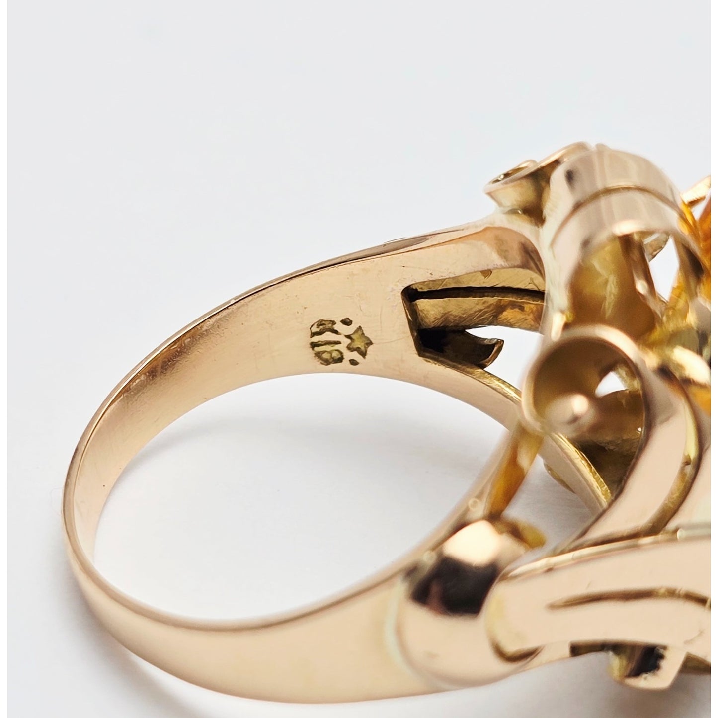 18K Yellow Gold Emerald Cut Yellow Sapphire Ring