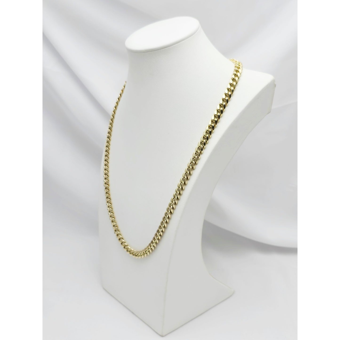 10K Yellow Gold Cuban Link Chain Necklace