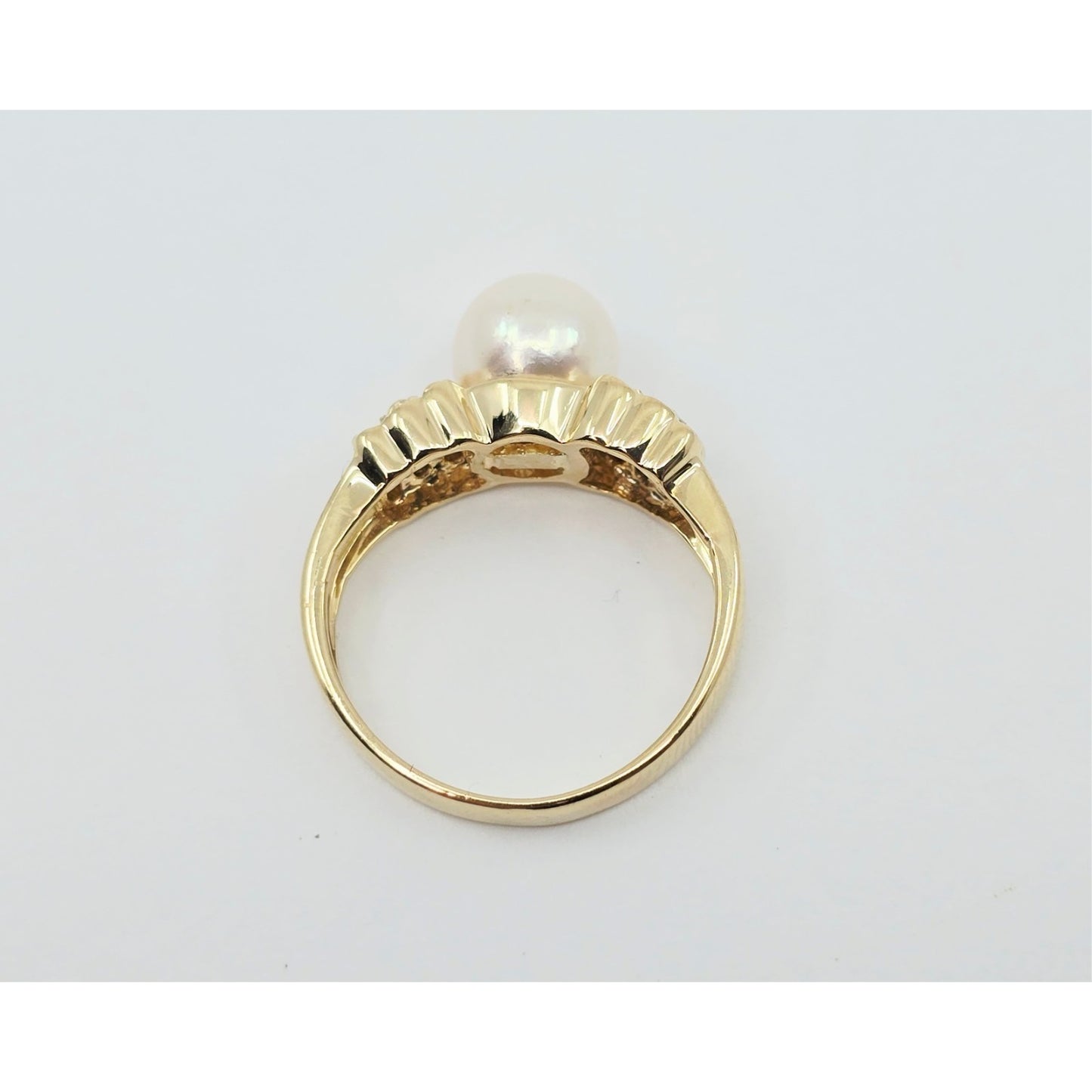 14K Yellow Gold Pearl & Diamond Ring