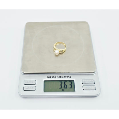14K Yellow Gold Pearl & Diamond Ring