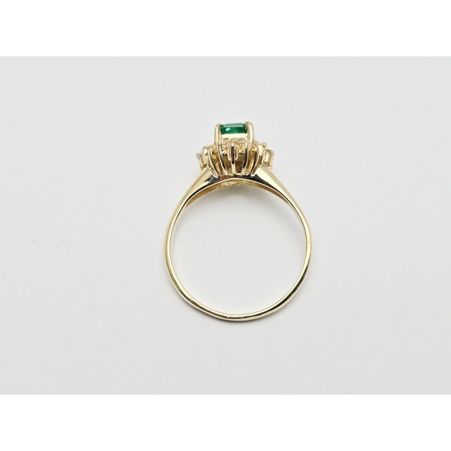 14K Yellow Gold Emerald & Diamond Ring