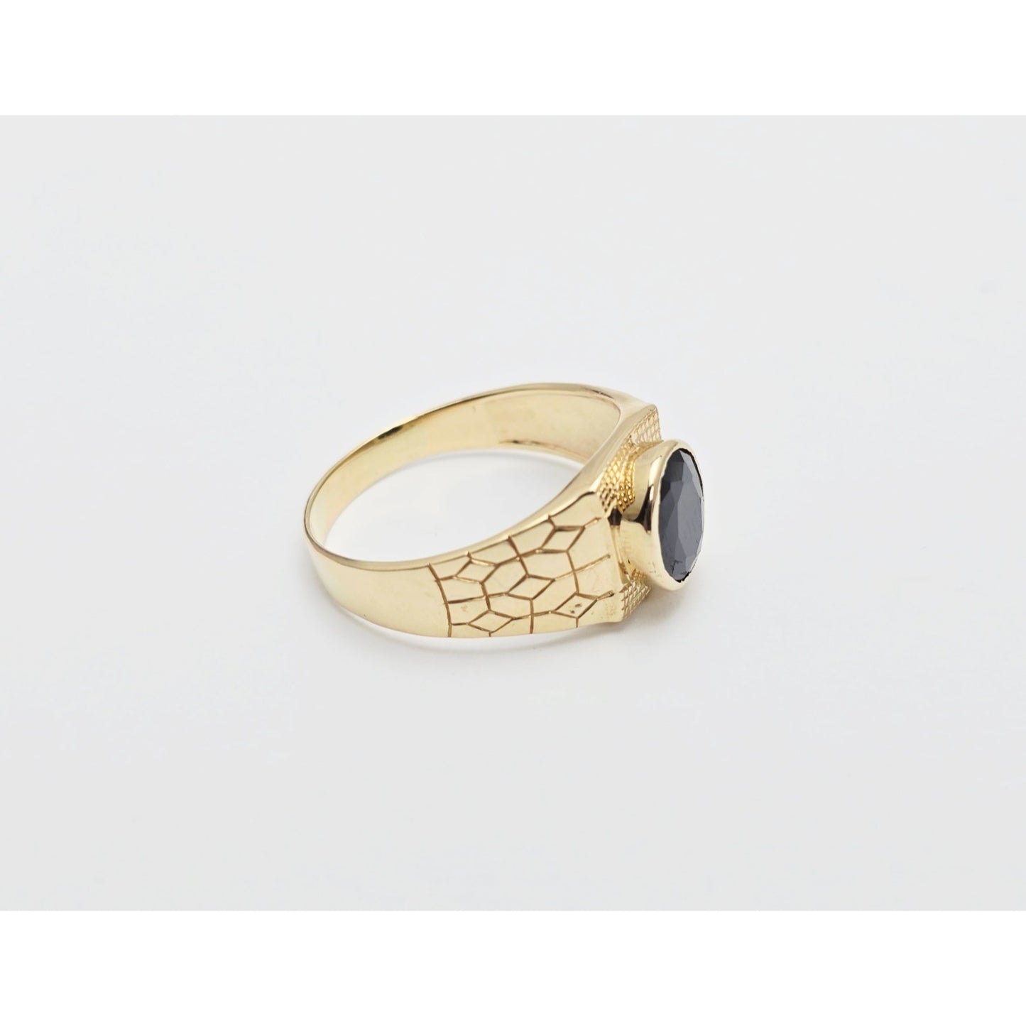 14K Yellow Gold Men's Oval Cut Onyx Nugget Ring