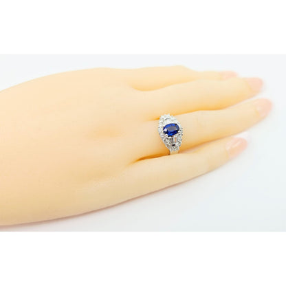 18K White Gold Sapphire & Diamond Ring