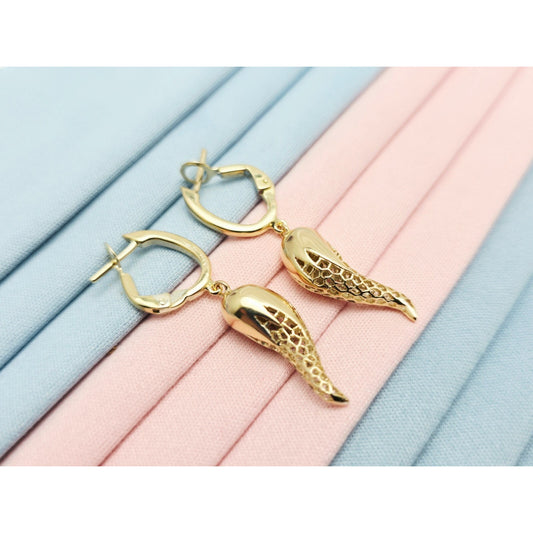 18K Yellow Gold Italian Horn Drop Dangle French Clip Earrings