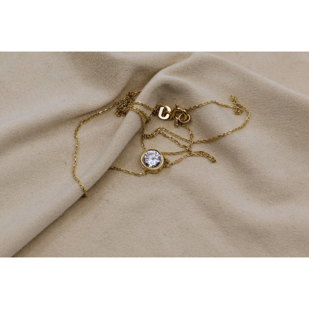 14K Yellow Gold Round Cut Solitaire Bezel Set CZ Pendant Chain Necklace