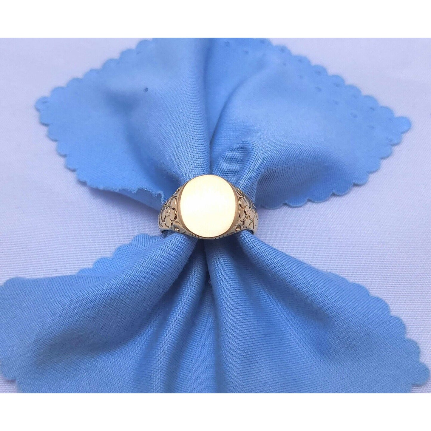 14K Yellow Gold Floral Blank Round Signet Ring