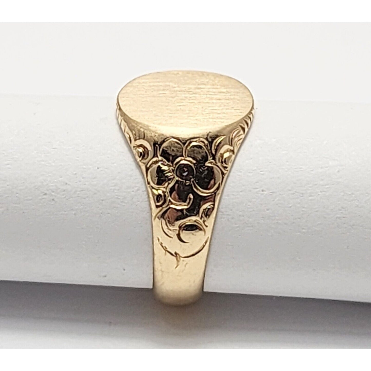 14K Yellow Gold Floral Blank Round Signet Ring