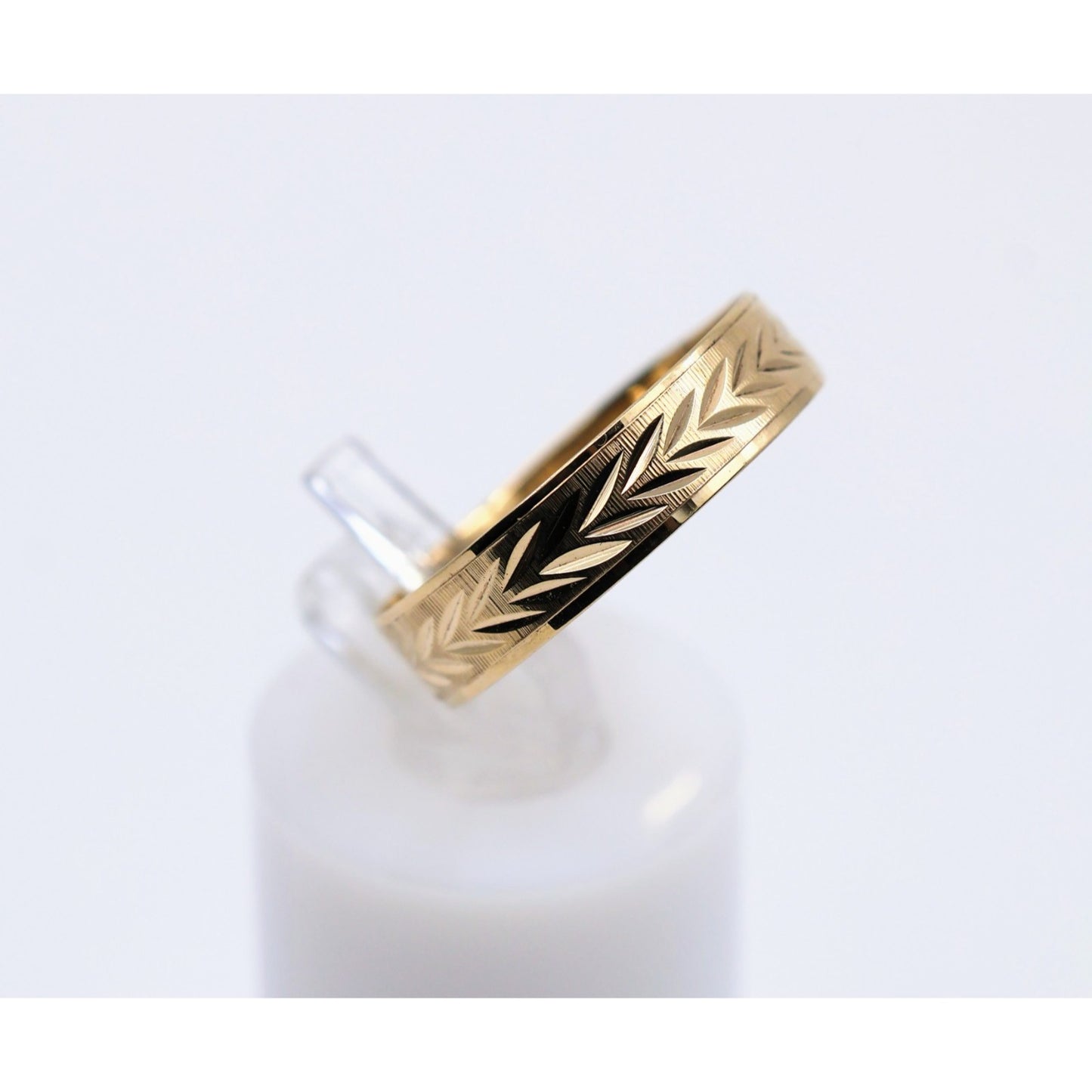 10K Yellow Gold Diamond Cut Wheat Pattern Wedding Band Ring