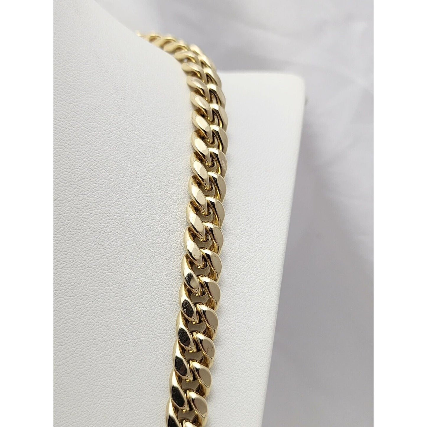 10K Yellow Gold Cuban Link Chain Necklace