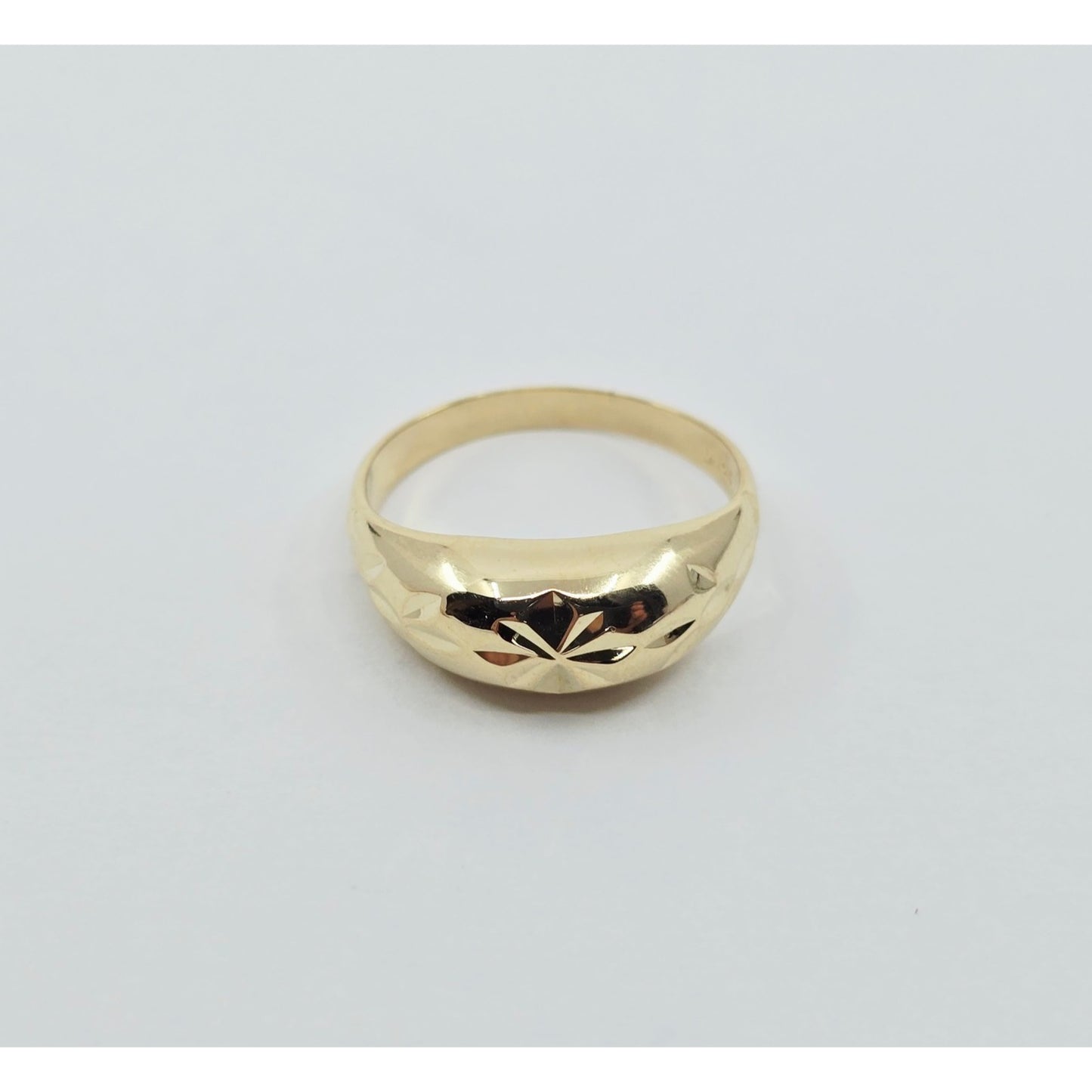 14K Yellow Gold Diamond Cut Ring