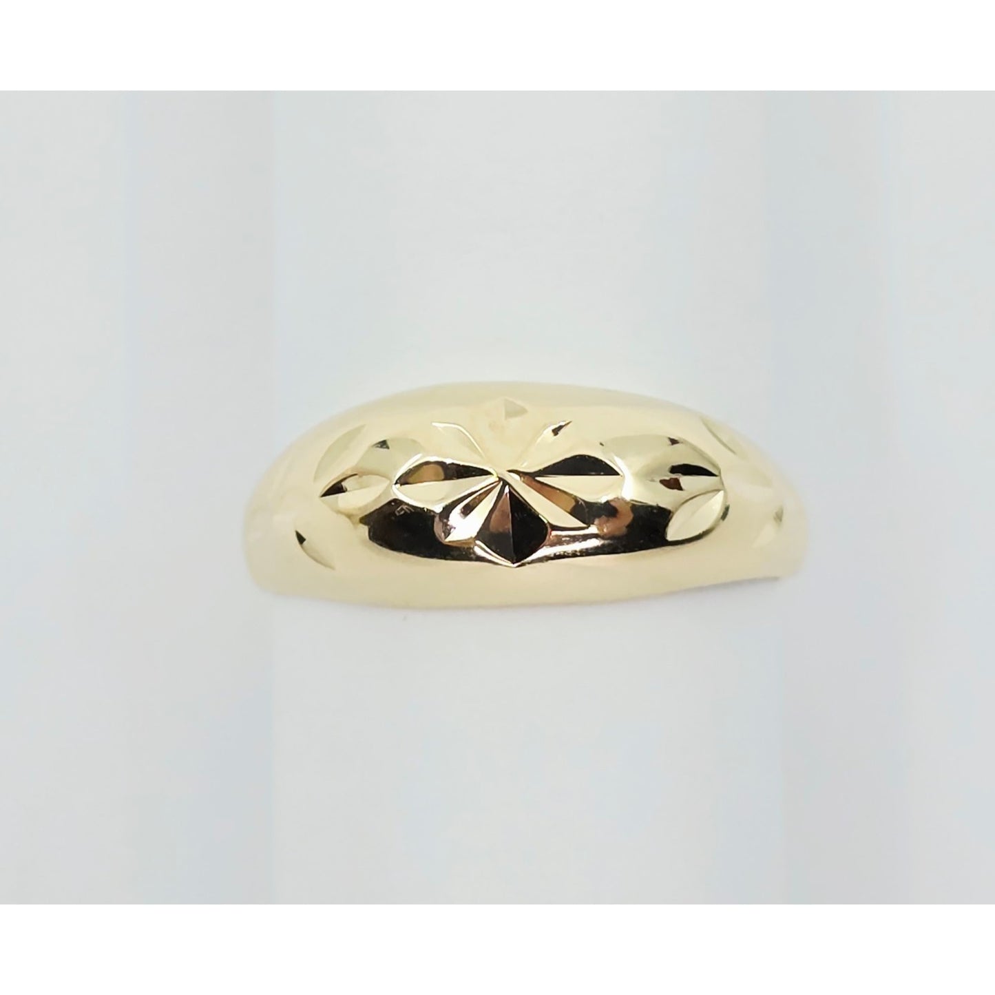 14K Yellow Gold Diamond Cut Ring