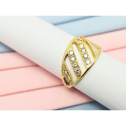 18K Yellow Gold Wavy Diamond Open Ring