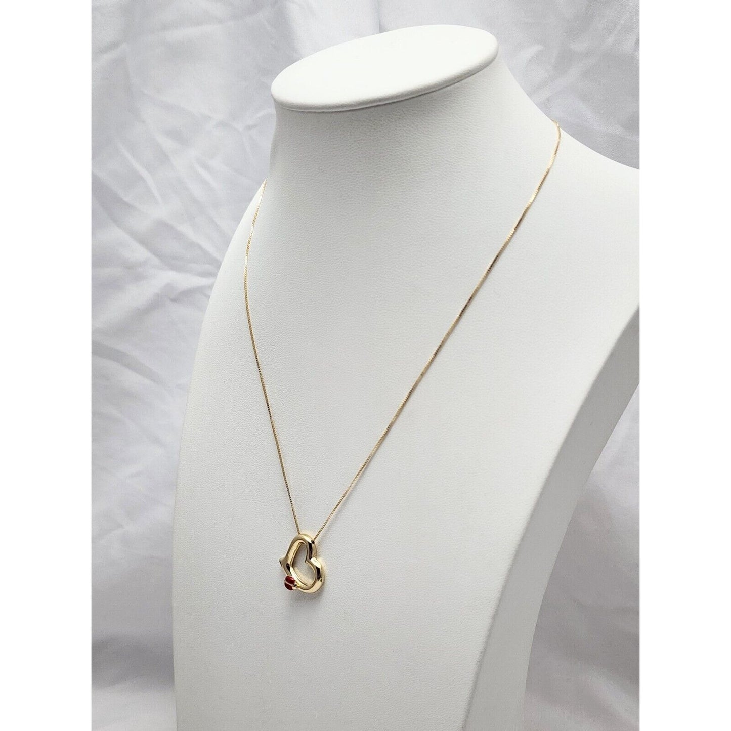 14K Yellow Gold Open Heart Ladybug Box Link Chain Necklace