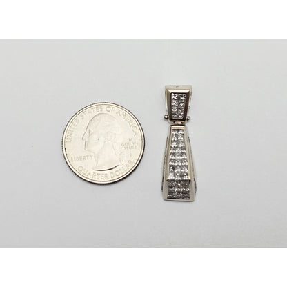 18K White Gold Princess Cut Invisible Setting Diamond Charm Pendant