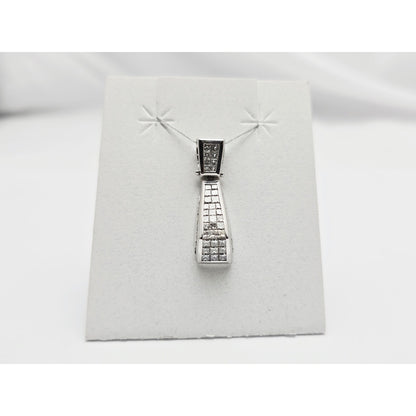 18K White Gold Princess Cut Invisible Setting Diamond Charm Pendant