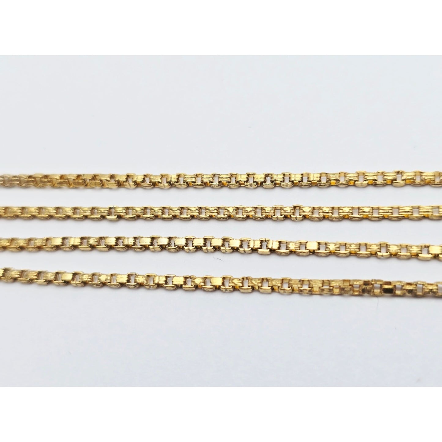 14K Yellow Gold Box Link Chain Necklace
