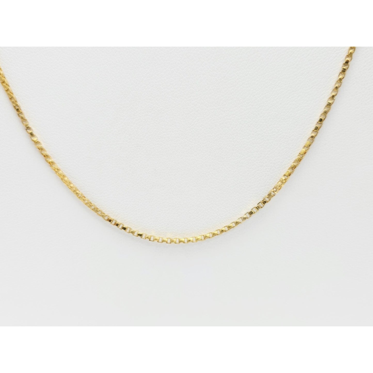 14K Yellow Gold Box Link Chain Necklace
