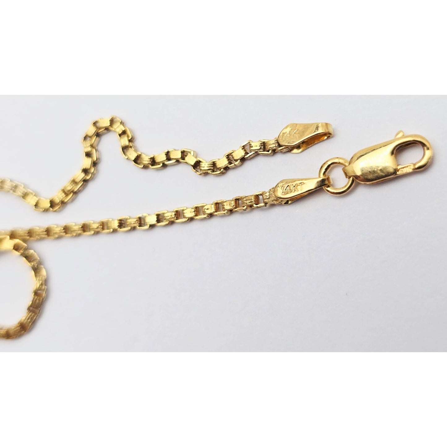 14K Yellow Gold Box Link Chain Necklace