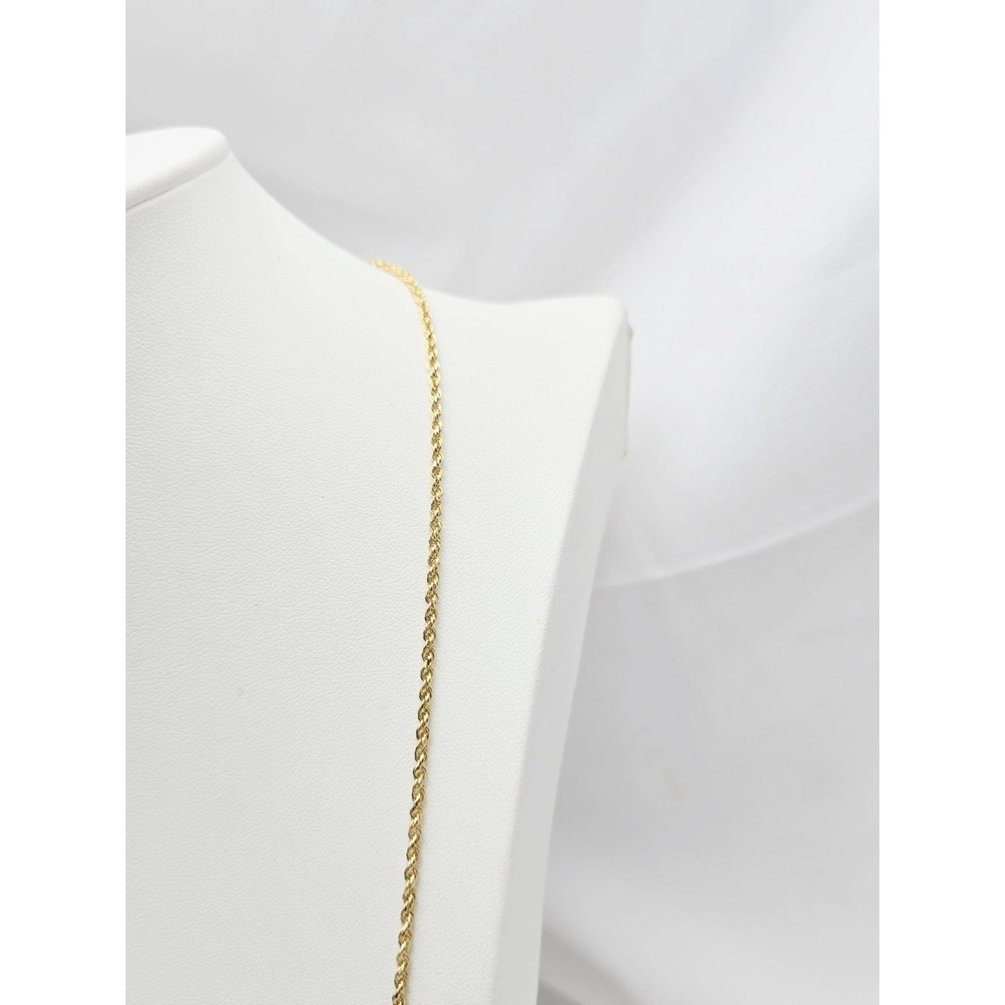14K Yellow Gold Rope Chain Necklace