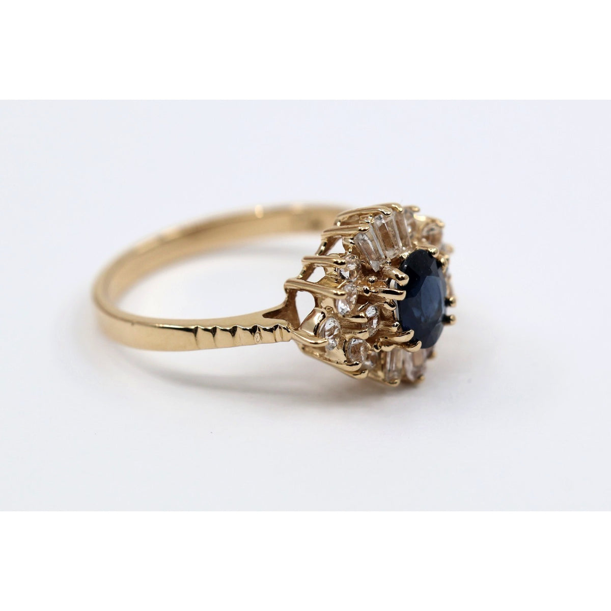 14K Yellow Gold Oval Sapphire & Diamond Ballerina Ring