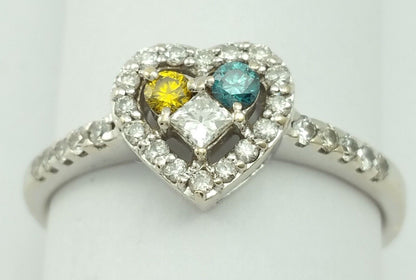 18K White Gold Designer Ring With Colored Diamonds