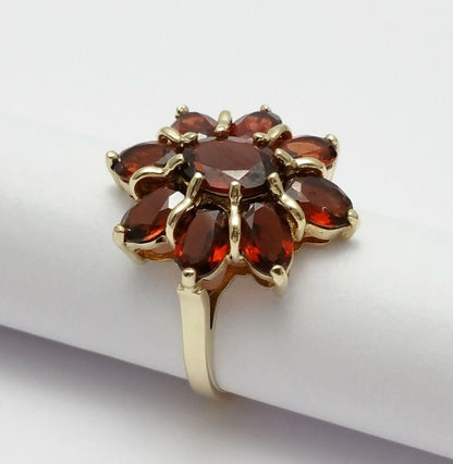 10K Solid Yellow Gold Flower Garnet Ring