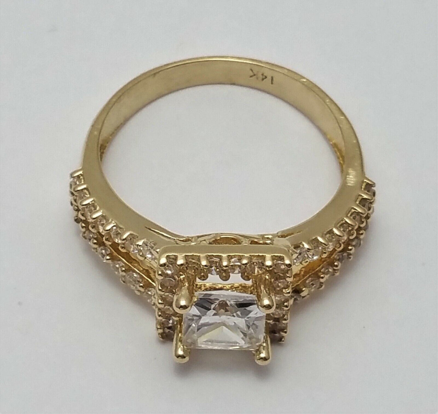 14K Solid Yellow Gold Cubic Zirconia Engagement Ring