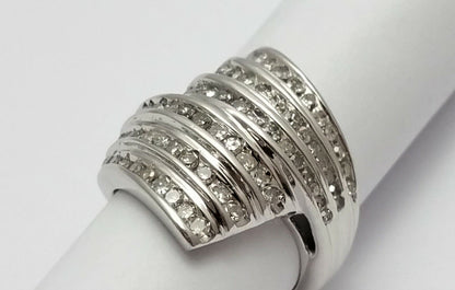 10K White Gold Ladies Designer Ring w/ Cluster of Diamonds