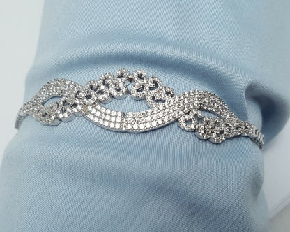 18K White Gold Designer Flat Cubic Zirconia Bracelet