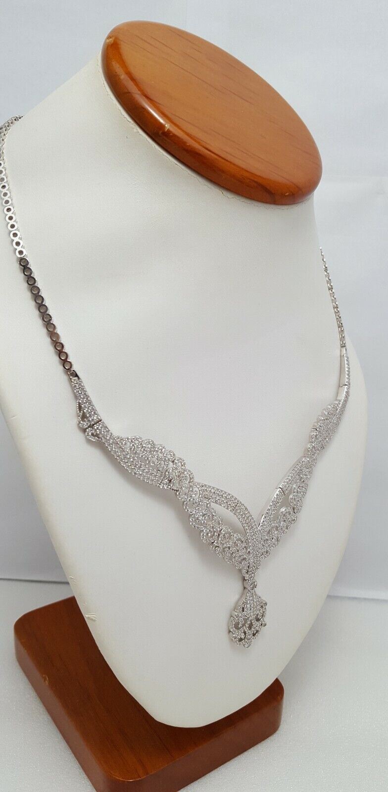 18K White Gold Link Chain Necklace with Cubic Zirconia's