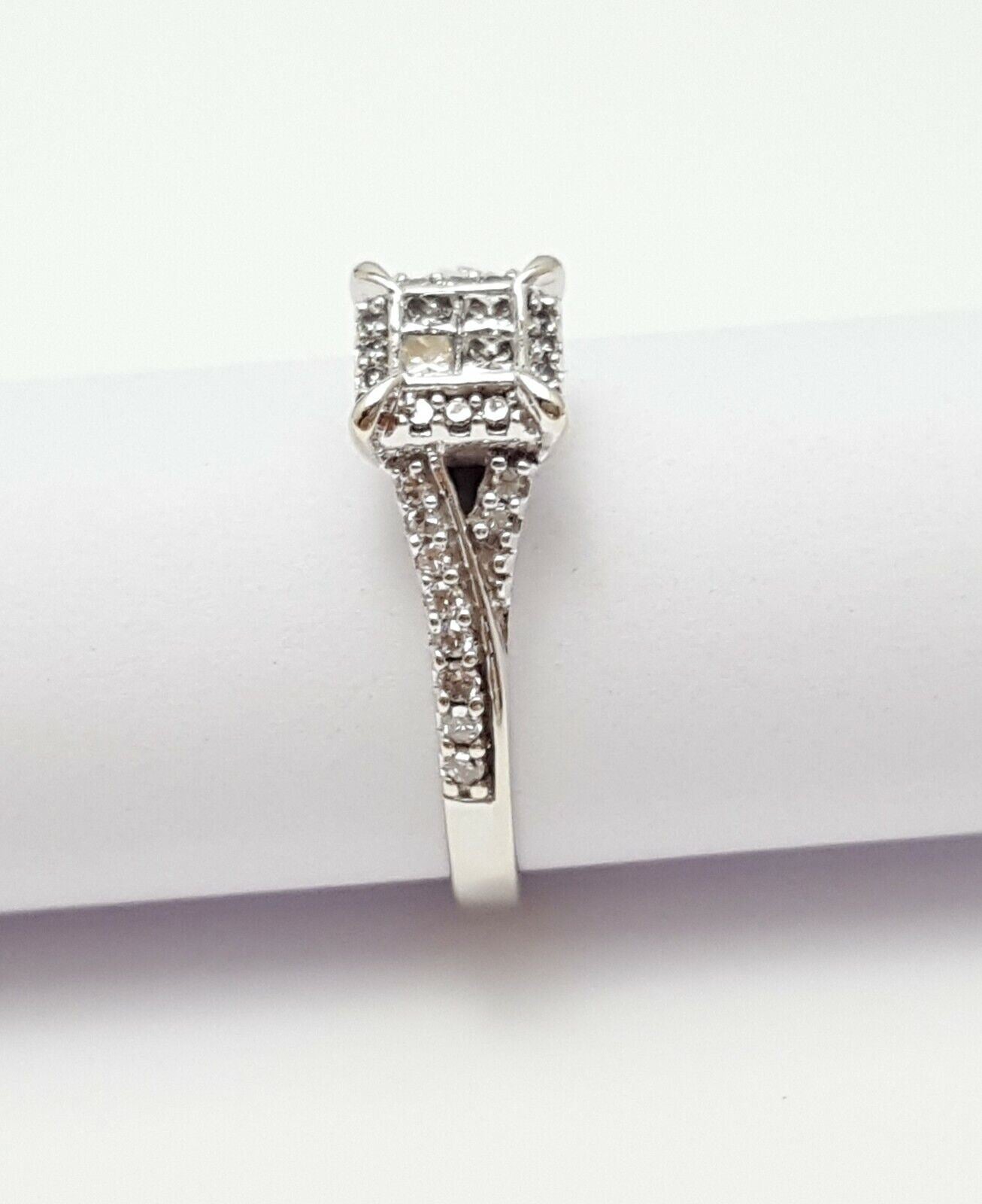 14K White Gold Ladies Heart Diamond Cluster Ring