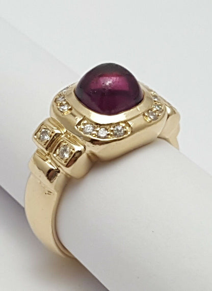 14K Solid Yellow Gold Ladies Cabochon Amethyst & Diamond Ring