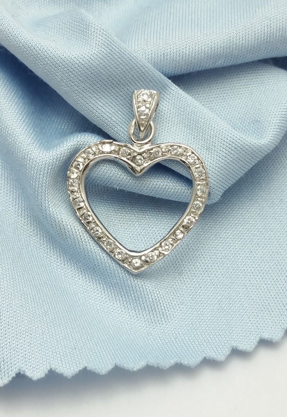 14K Solid White Gold Open Heart Cubic Zirconia Charm Pendant