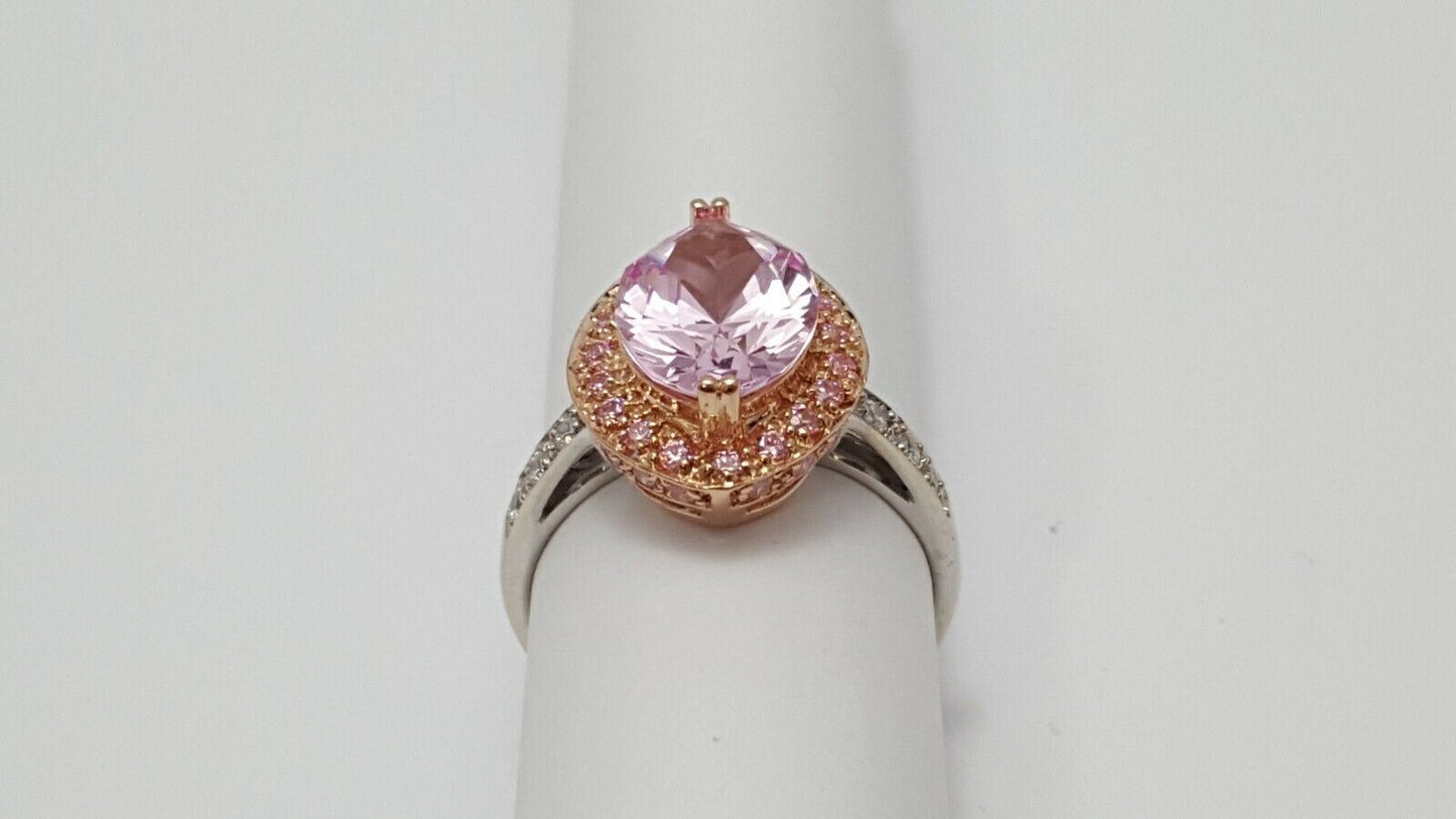 14kt Multi Color Gold Designer Pink Topaz & Cubic Zirconia Ring